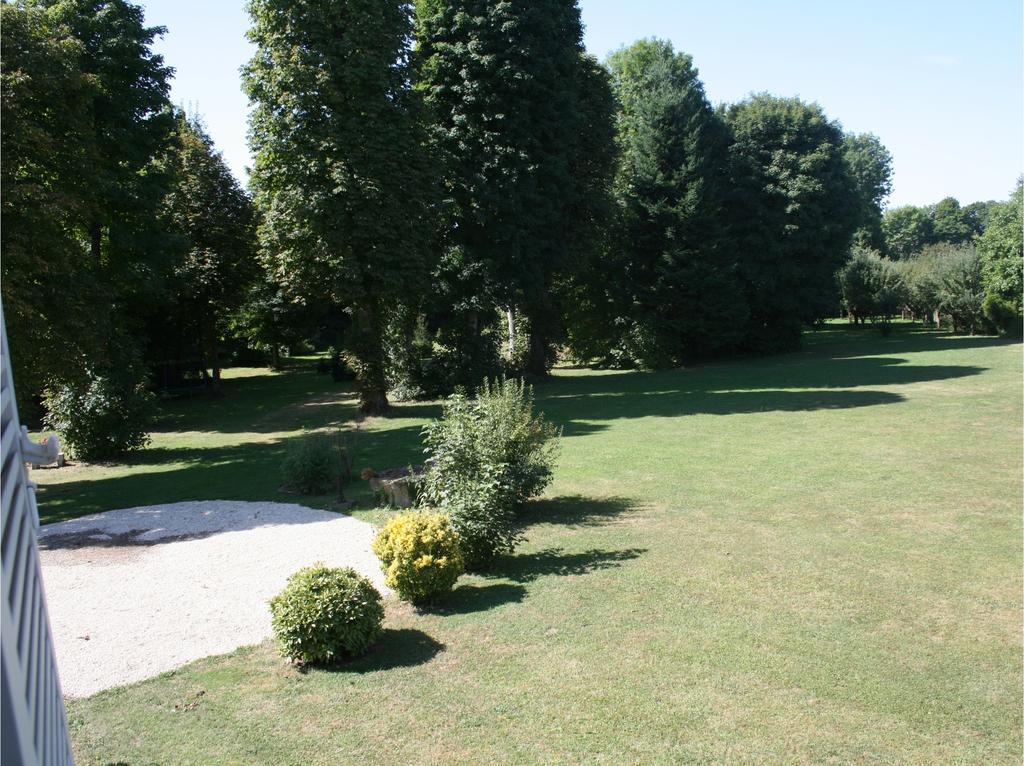 Chateau Du Clos Mortier Saint-Dizier Bagian luar foto