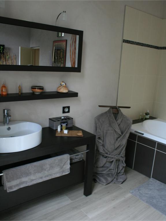 Chateau Du Clos Mortier Saint-Dizier Ruang foto
